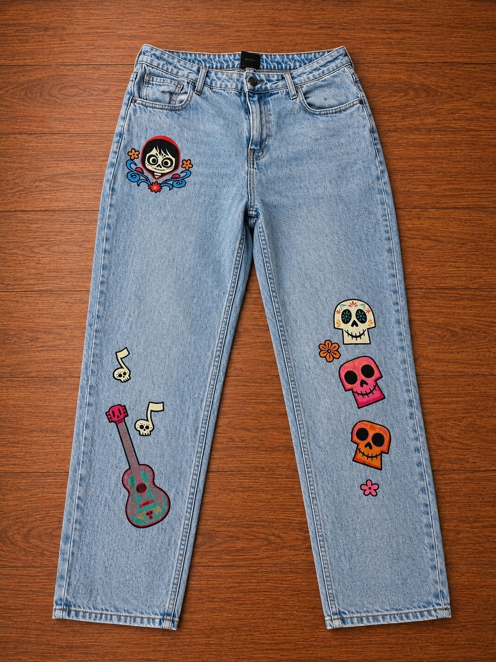 Pixar Coco Women’s Size 15 Light Wash Jeans Skull Guitar Graphic Straight Leg